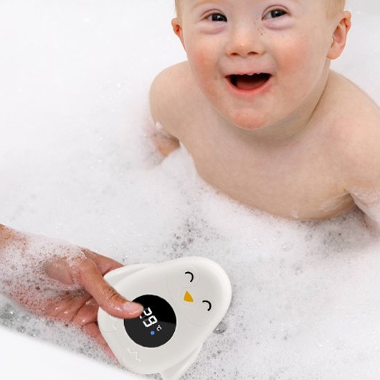 Thermomètre bain bébé | Bébé Pingouin est précis et sécuritaire - Bébé Bambin