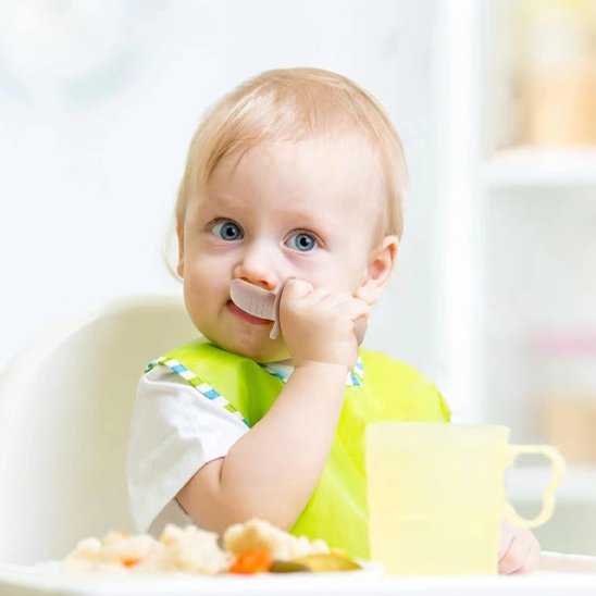 Couvert bébé | Ergonomique et Sécurisé - Bébé Bambin