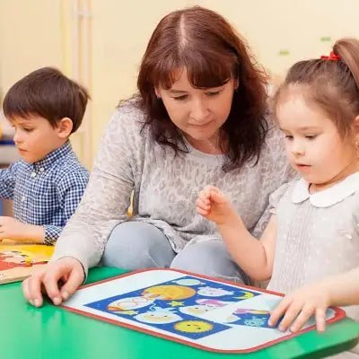 Tableau d'Activité Montessori - MontessoriBoard™ - Planète - Bébé Bambin