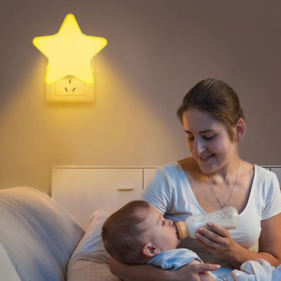 Veilleuse bébé étoile pour des nuit apaisante - Bébé Bambin